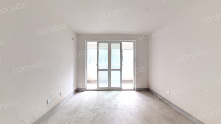 三里墩花苑二手房实景图