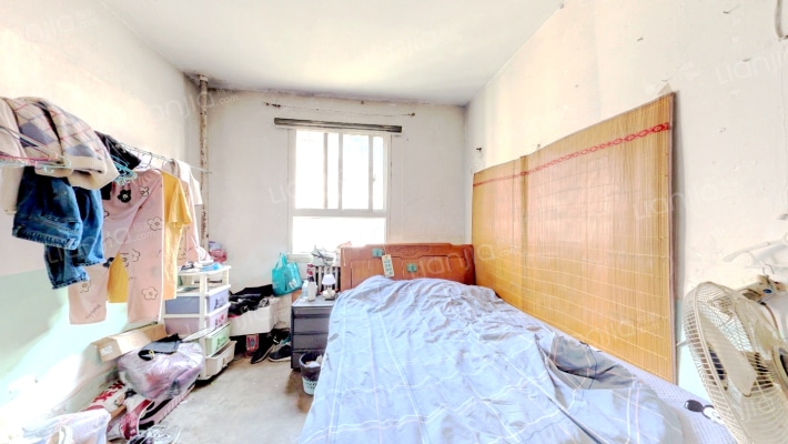 省直机关宿舍二手房实景图