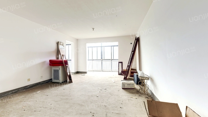 碧水西岸南湖一号二手房实景图