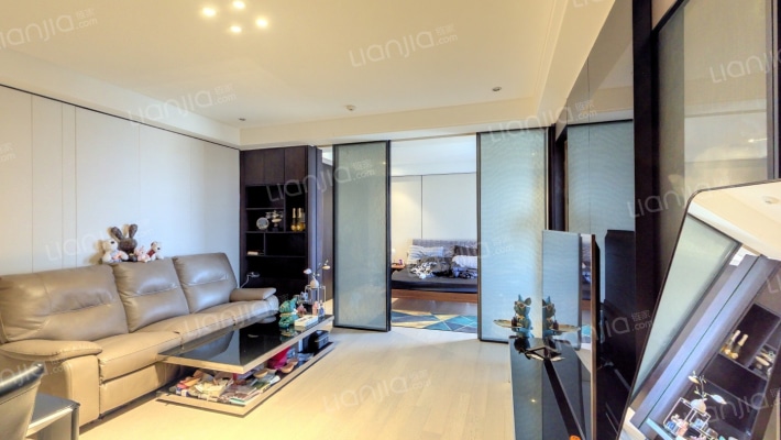 宝能GFC二手房实景图