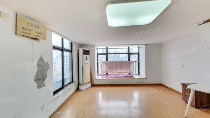 长河商厦二手房实景图