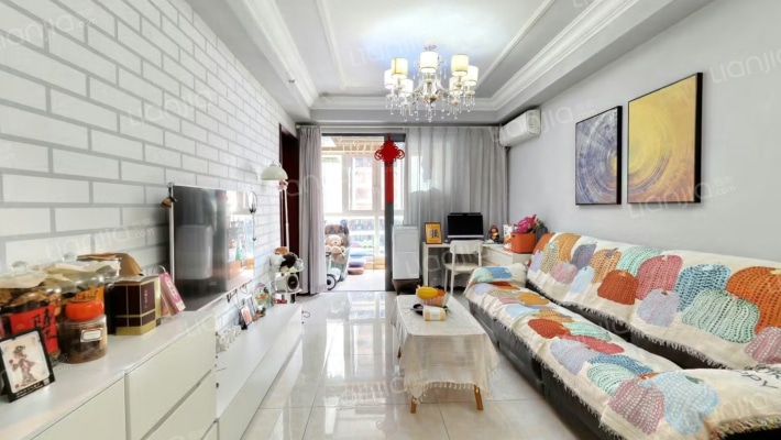 恒大御府二手房实景图