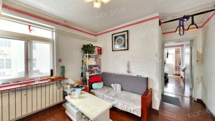 抚顺路11号乙二手房实景图