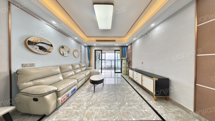 尹山湖景花园四期二手房实景图