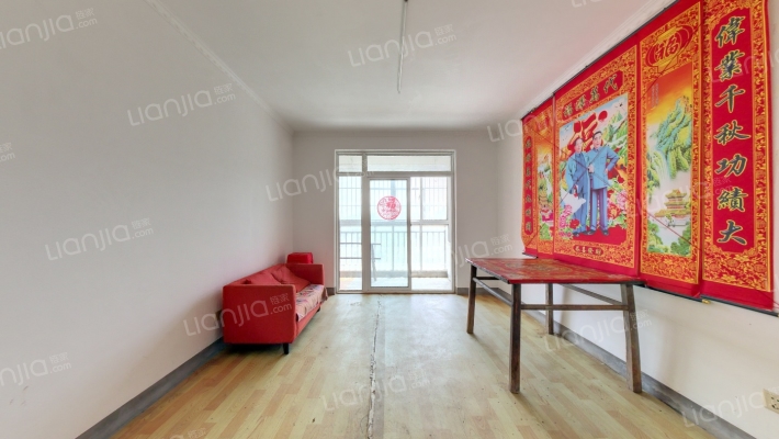 紫蓬镇繁华大道与规划中心街交口森林大道安置点二手房实景图