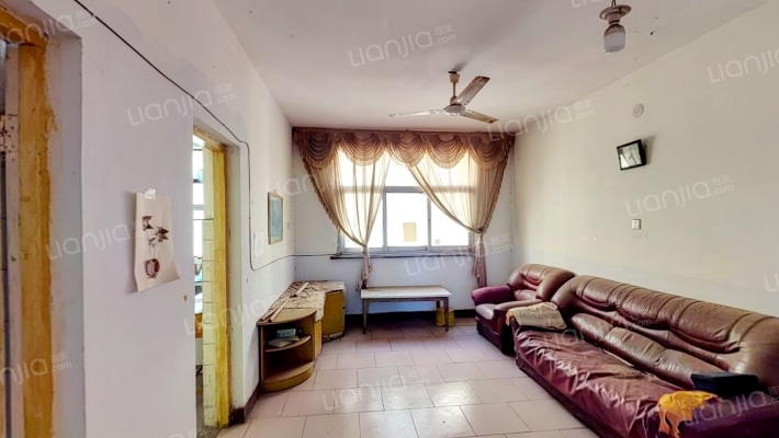 副食品家属院二手房实景图