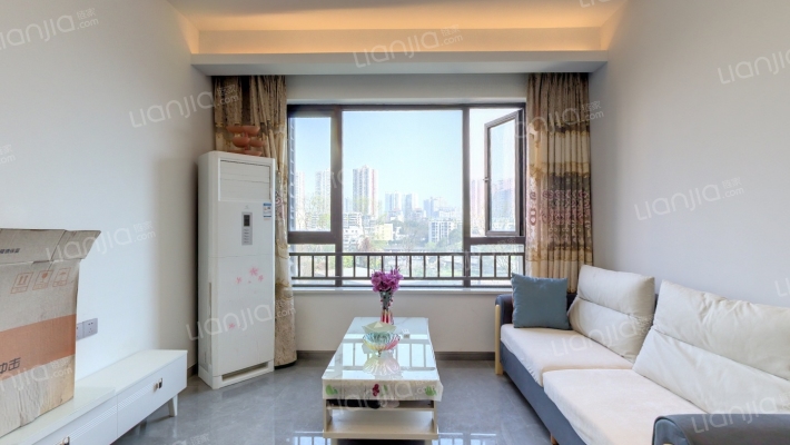 中科依云二手房实景图