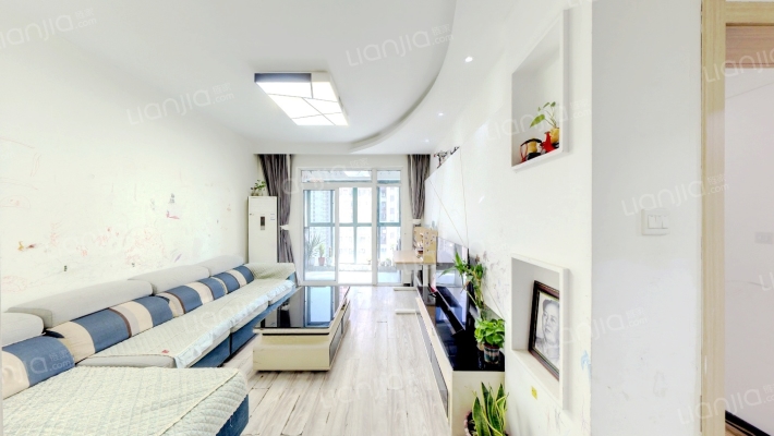 和昌都汇华府二手房实景图