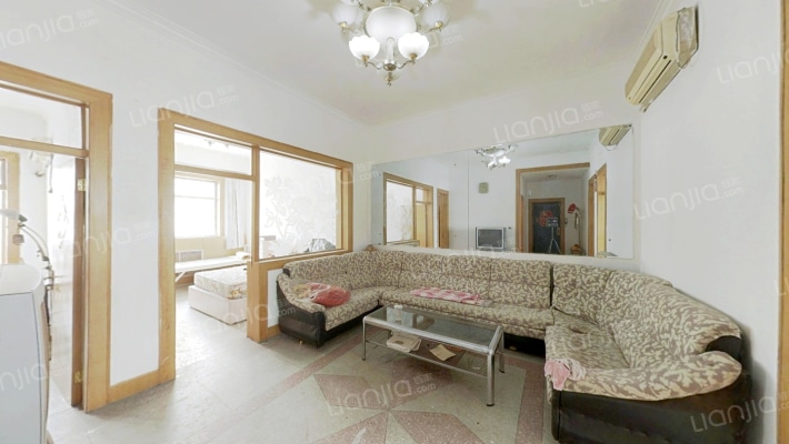 欣中爱丁堡二手房实景图