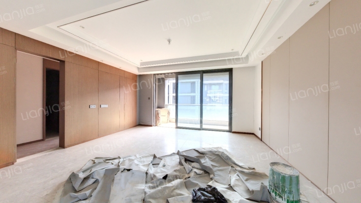 融创玖玺台二手房实景图