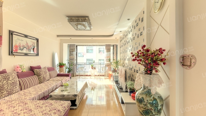 怡景新苑二手房实景图