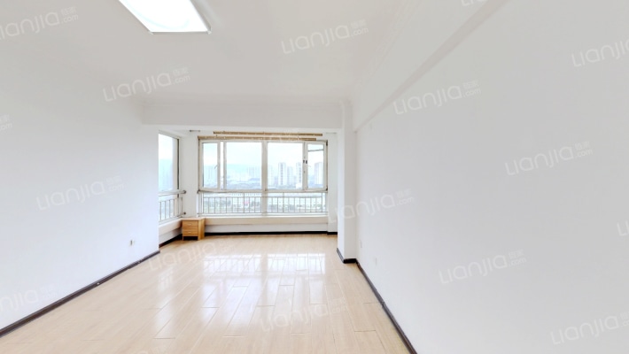 凯悦华庭一期二手房实景图