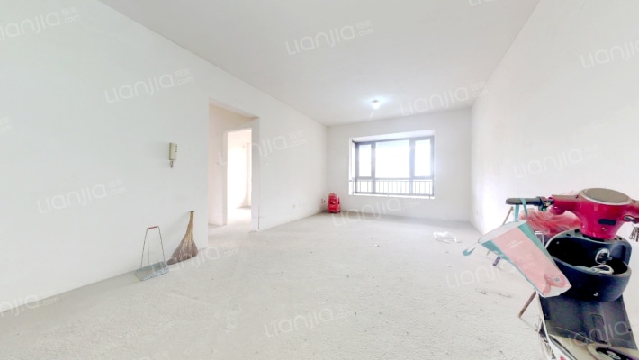 春天华逸二手房实景图