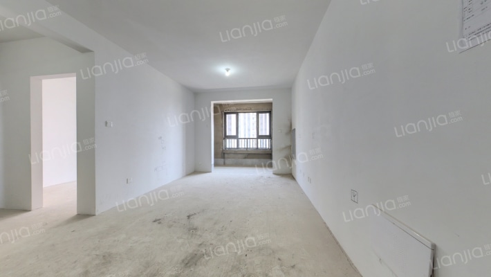 绿地·蔚蓝城二手房实景图