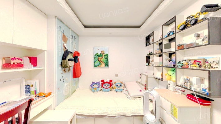 上中西路767弄二手房实景图