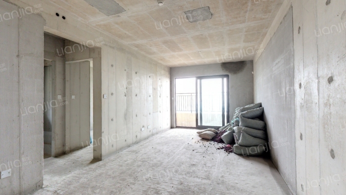 融创九熙府一期二手房实景图