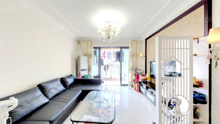 恒大绿洲三期二手房实景图