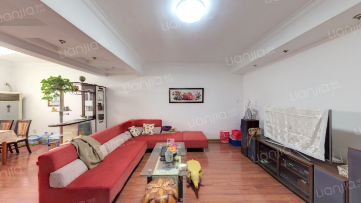 新开公寓二手房实景图