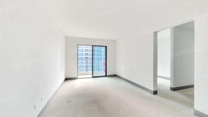 半岛江湾二手房实景图