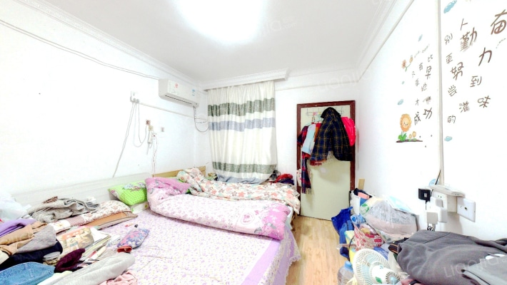 卫前里新村二手房实景图