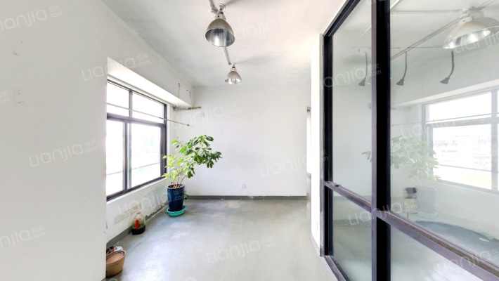 洪珠大厦二手房实景图