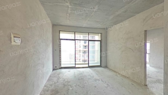 山水天城二手房实景图