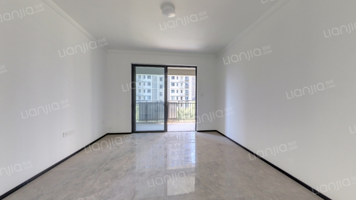 新旅明樾府南苑二手房实景图