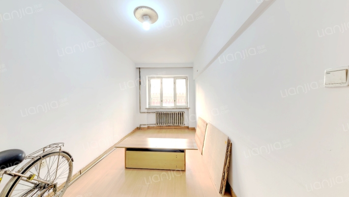 桦树小区C区二手房实景图