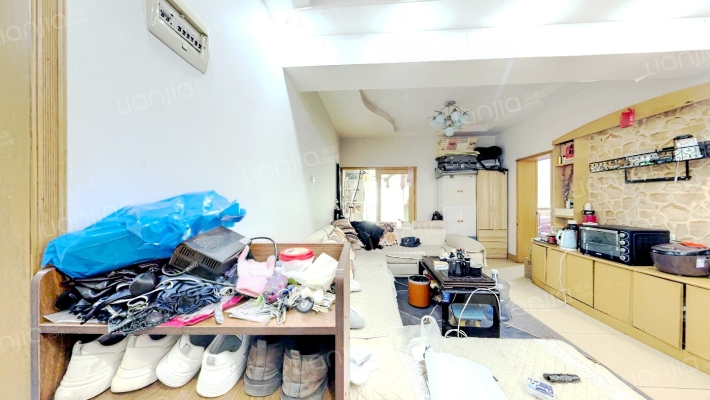 中山大厦雍景台二手房实景图