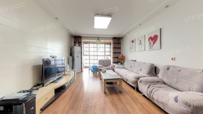 万达广场B区二手房实景图