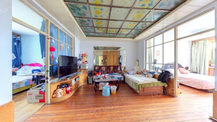 东风社区二手房实景图