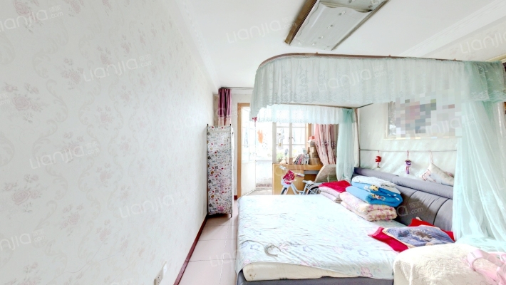 档案馆旁边家属院二手房实景图