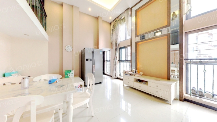 昆仑华庭二手房实景图