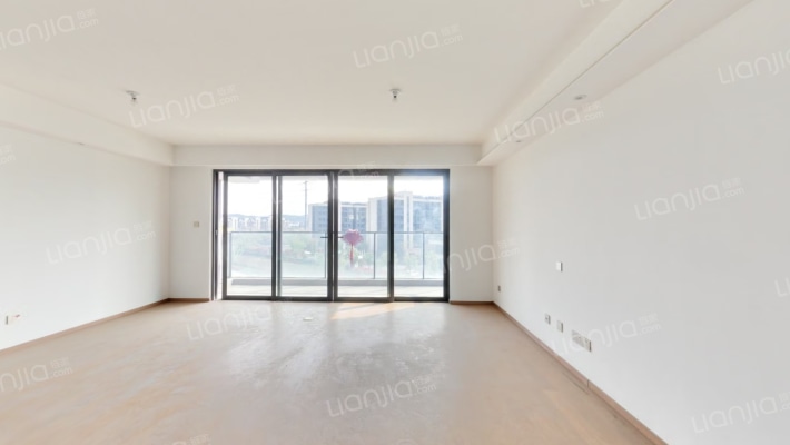 星河胥江新著二手房实景图