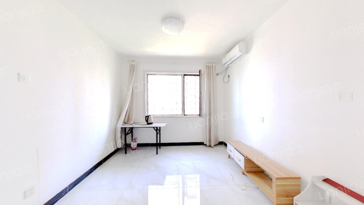 力宝国际二手房实景图