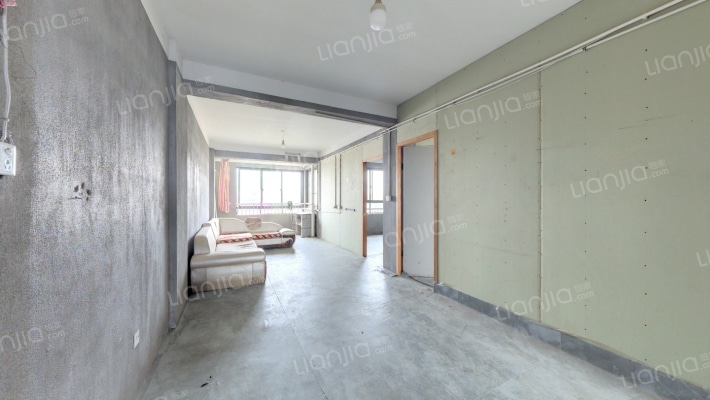 沙港新苑3期二手房实景图