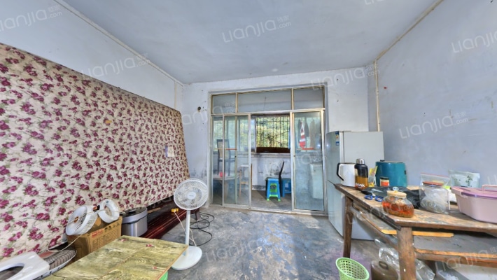 礼信苑二手房实景图