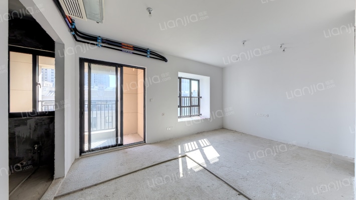 特房莱昂公馆二期二手房实景图