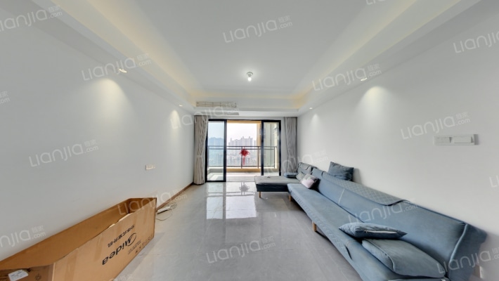 颐安·雍悦华府二手房实景图