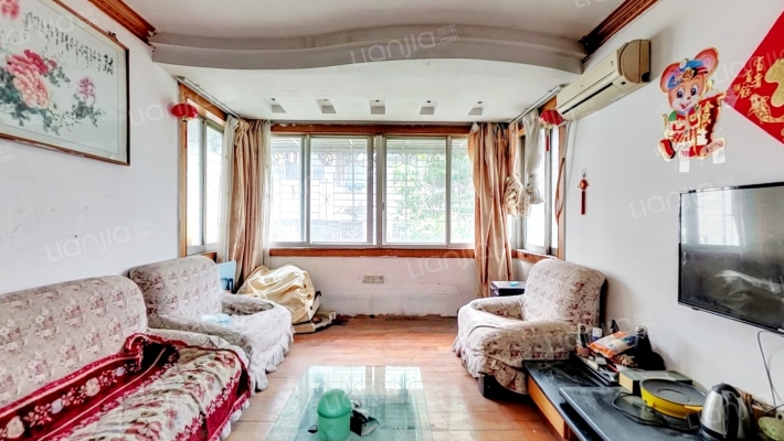 彩虹小区二手房实景图