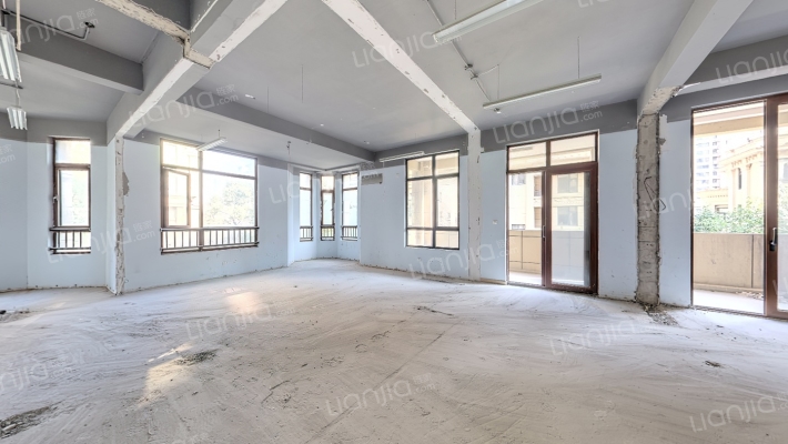 中梁国宾1号北区二手房实景图