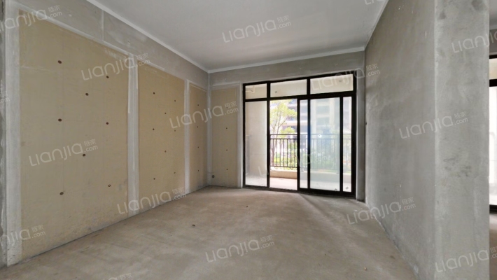 万家华府二手房实景图