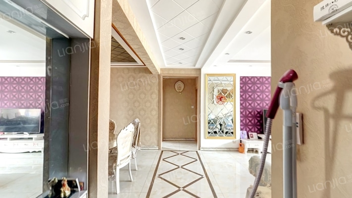 尚东国际二手房实景图