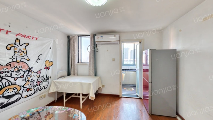 格兰云天一期二手房实景图