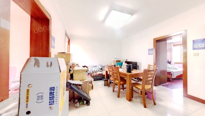 中华西村二手房实景图