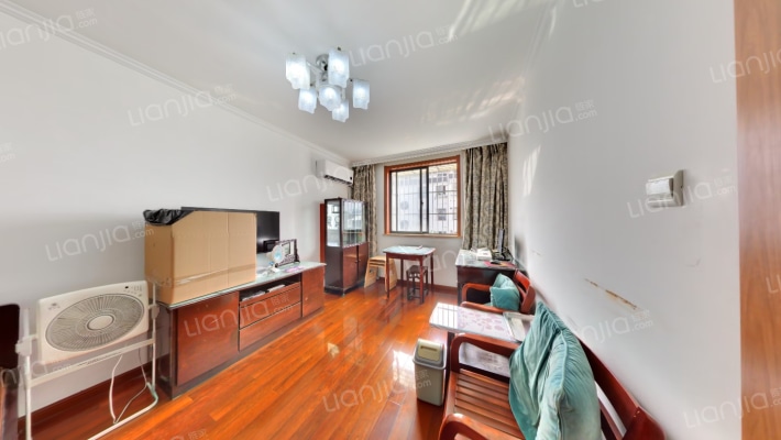 南潭子里小区二手房实景图