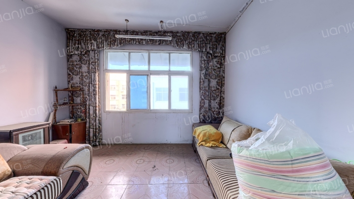 中牟县直三幼家属院二手房实景图