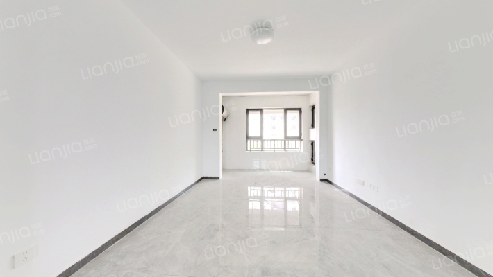 方村嘉苑一区东院二手房实景图