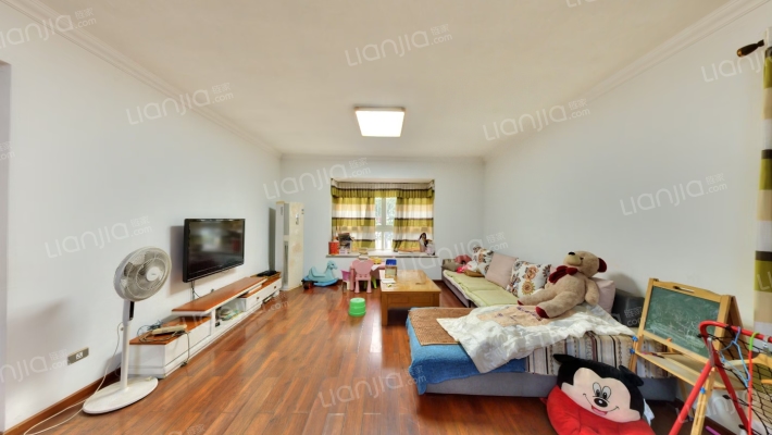 枫丹2期二手房实景图