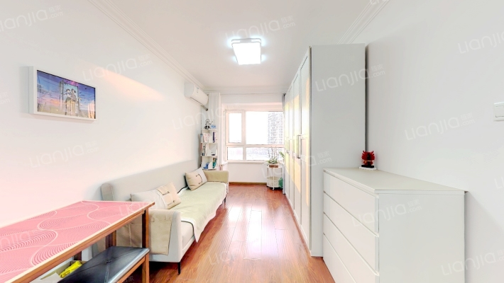 龙腾翰芳苑二手房实景图